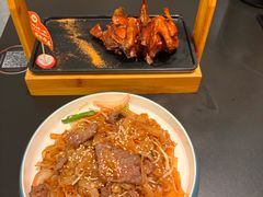 -羽鸽集·乳鸽专门店·地道顺德菜(岭南站店)