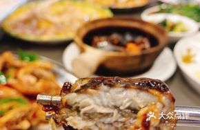 Stewed Eel in Clay Pot