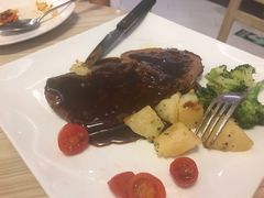 -必胜客(宁海西子国际店)