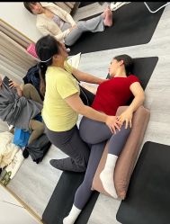 -亚太瑜伽普拉提学院