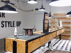 -罗伯特眼镜·蔡司官方授权(罗湖国贸店)