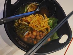 招牌酸笋米线-桂在香知桂林米粉(南岗松雷店)