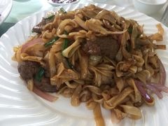 干炒牛河-谷丰健康凤贤居酒家