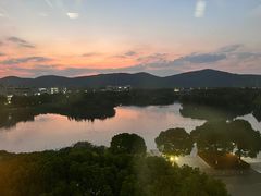 -公益图书馆(江南大学店)