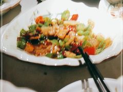 -一品味庄·地标武昌鱼·藕汤湖北菜(黄鹤楼店)