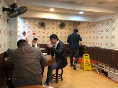-西华美食•老广烧腊(百灵路店)