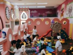 -孩子王童乐园(广州南沙万达店)
