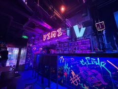 -vimi便利店酒吧