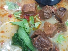 -志权牛肉面(灵山路店)