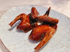 脆皮妙龄鸽-新荣记(新源南路店)