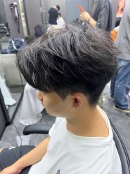 -米可造型烫发染发