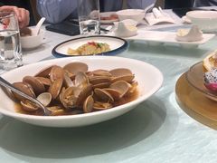 -榕树下海鲜馆(坪山路店)