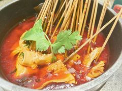 -小董哥烤串·爆汁大油边(故宫店)