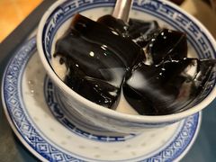 -邹开喜·小海鲜醉鸡煲·潮汕鲜切牛肉店(襄阳北路店)
