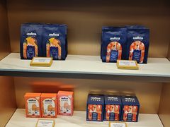 -LAVAZZA拉瓦萨咖啡(上海金融街店)