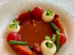 番茄伴罗勒及小麦脆饼-Caprice(香港四季酒店)