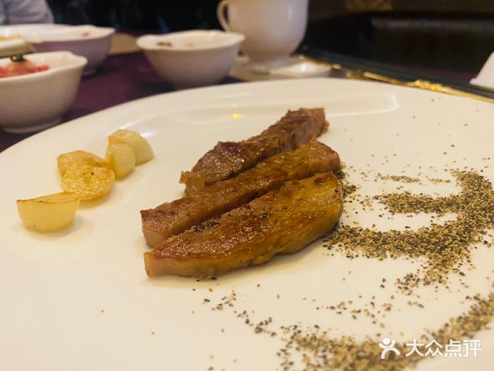 丹鼎铁板料理图片