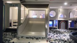 点击看大图 -Land Mark蓝马乐园(华联武夷购物中心店)