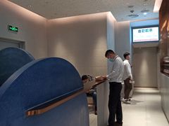 -喜茶(北京华贸购物中心店)