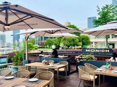 -MONICH牛排融合餐厅(和义大道购物中心店)