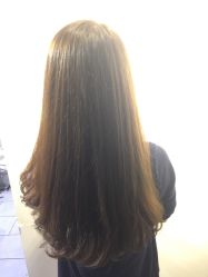 点击看大图 -COMO SALON 烫染可茉发型