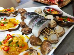 -围炉肉舍•炭烤活鳗•丹东海鲜烤肉(步行街店)