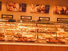 -巴黎贝甜(华堂新辰汇店)