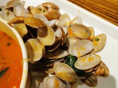-何记花甲(海岸城旗舰店)