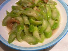 -明月食府(二区干二路店)