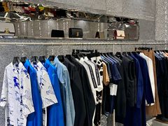 -LuOne凯德晶萃广场(徐家汇路店)