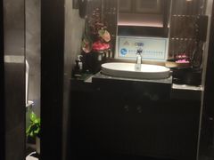 -和子足浴SPA会馆(东方之门店)
