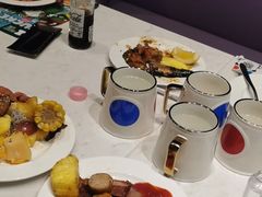 自助烧烤-水桶王国主题餐厅·聚会·生日派对·亲子活动·家庭套餐(亚龙湾希尔顿店)