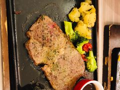 -必胜客(东大桥店)