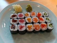 -小山日本料理(电子大厦店)