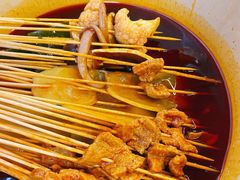 -拈签一笑黄牛肉辣卤串串