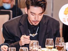 -上海波特曼丽思卡尔顿酒店