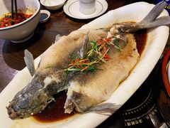 -醉美东江·三文鱼·烧鸡公