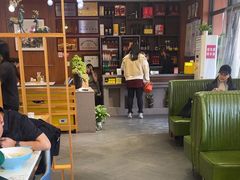 -高玛纳驴肉火烧(一世界店)