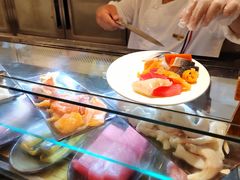 -圣丰索菲特·2 On 988 Café 自助餐厅