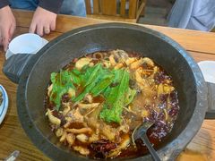 -都江堰石锅鱼