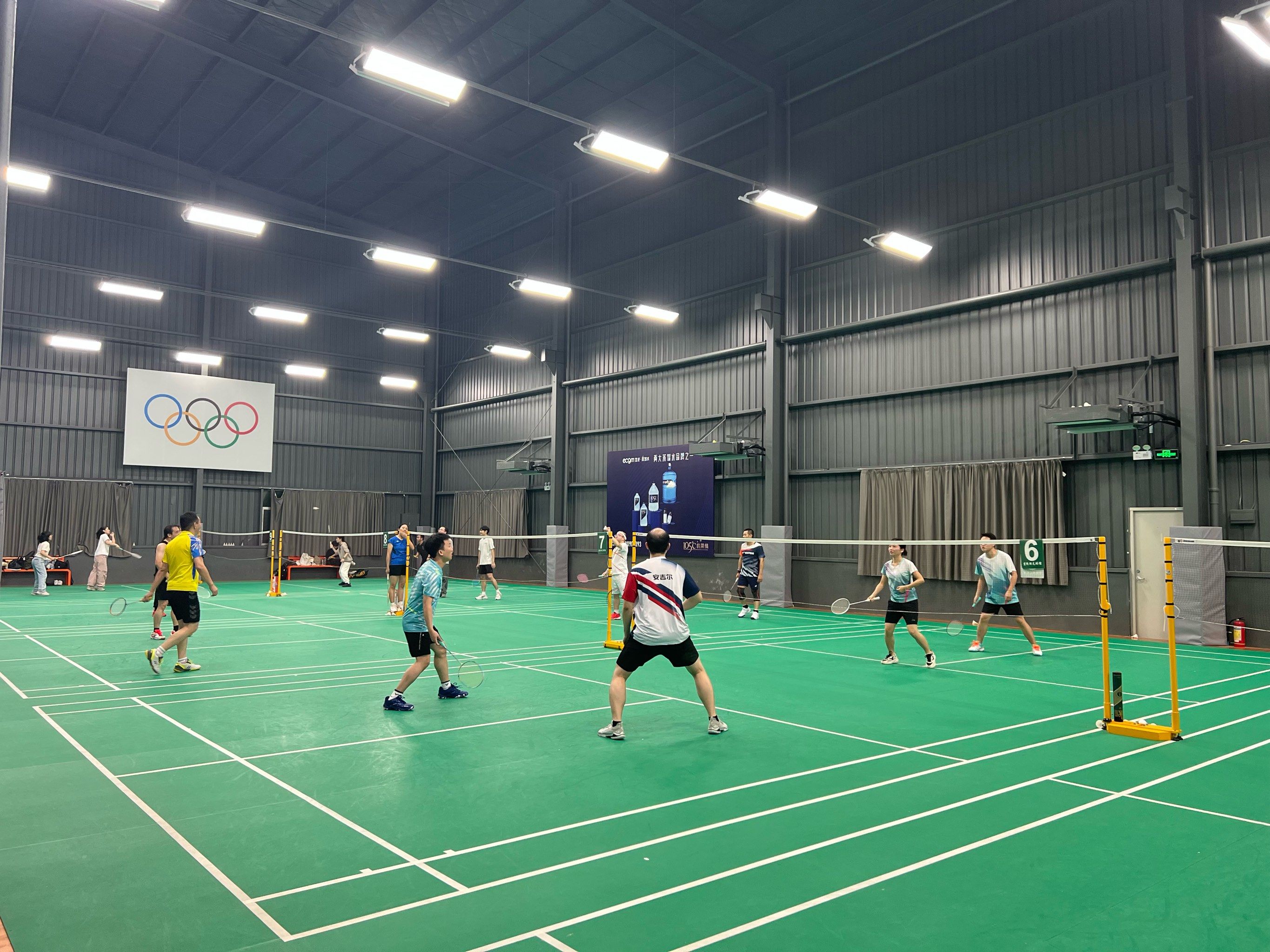 体验最好的羽毛球馆
