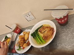 鲜汤鸡扒面-孖记茶档·热腾茶餐(乐峰店)