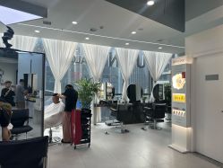 -U·NI SALON 造型