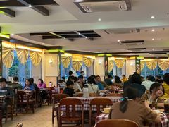 -开心果牛扒城(雍华庭店)