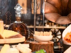 -LONG BAR 廊吧(外滩华尔道夫酒店)