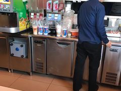 -吉野家(秀谷店)