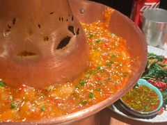 土司铜锅油焖鸡-浩海火燒雲傣家菜(芮欧百货店)