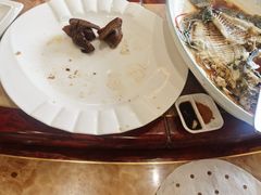 -方鼎食府