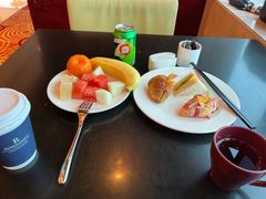 -上海龙之梦万丽酒店