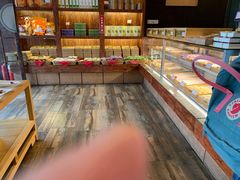 面包甜点陈列柜-南宋胡记(杭州体育场路店)